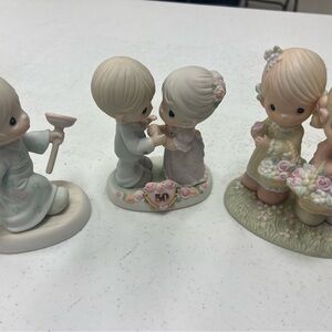3 Precious Momenta collectables